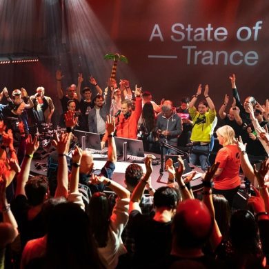 Armin Van Buuren - A State Of Trance Episode 1104